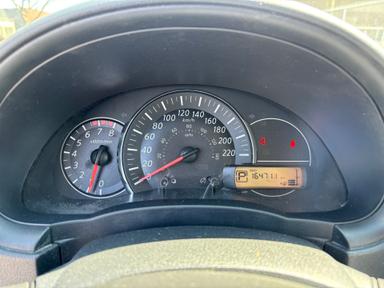 Nissan Micra 2015 - Thumbnail 14