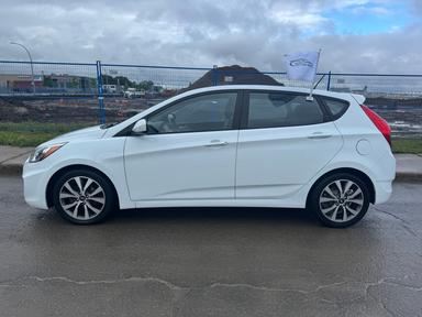 Hyundai Accent 2016 - Thumbnail 2