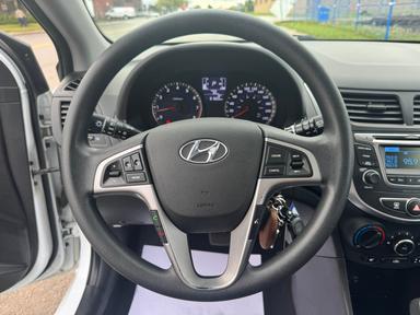 Hyundai Accent 2016 - Thumbnail 13