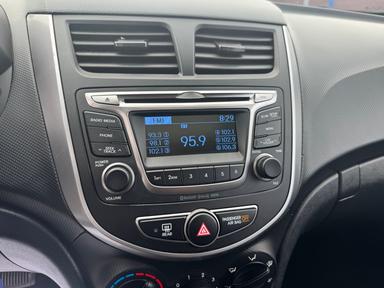 Hyundai Accent 2016 - Thumbnail 15