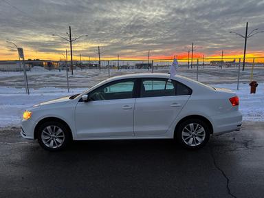 Volkswagen Jetta 2015 - Thumbnail 2