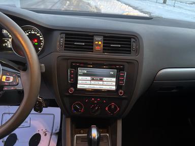 Volkswagen Jetta 2015 - Thumbnail 14