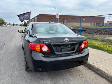 Toyota Corolla 2010 - Thumbnail 3