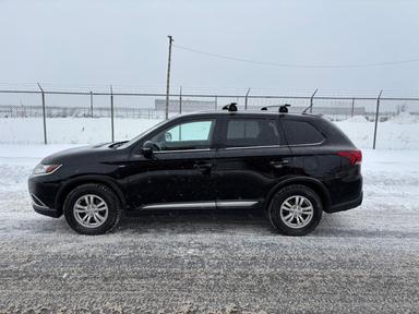 Mitsubishi Outlander 2016 - Thumbnail 2
