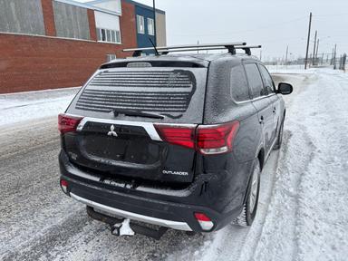 Mitsubishi Outlander 2016 - Thumbnail 4