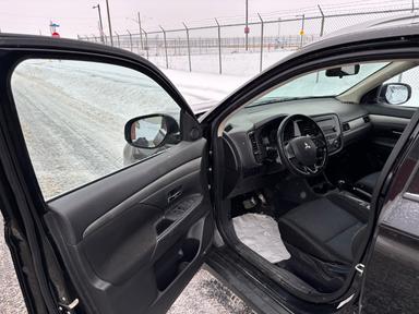 Mitsubishi Outlander 2016 - Thumbnail 10