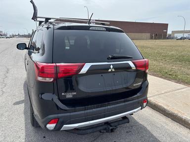 Mitsubishi Outlander 2016 - Thumbnail 3